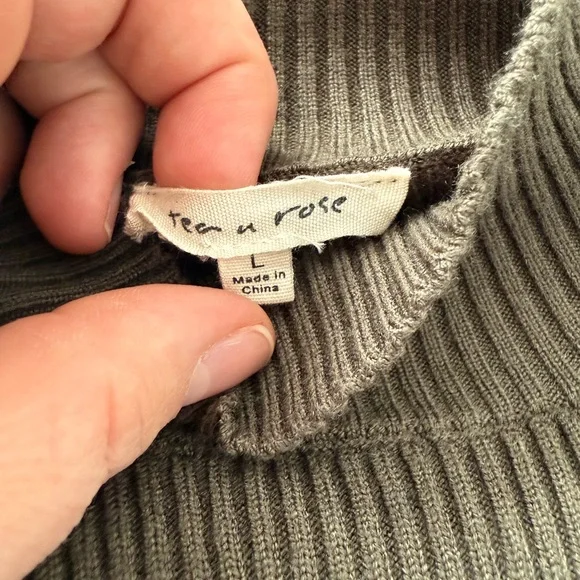 PinkBlush Maternity Mid Dress - Picture 5 of 6